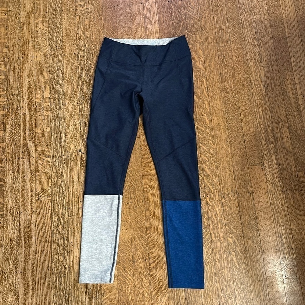 Outdoor Voices 7/8 Active Leggings Navy Blue Gray Colorblock Women’s Size Small
